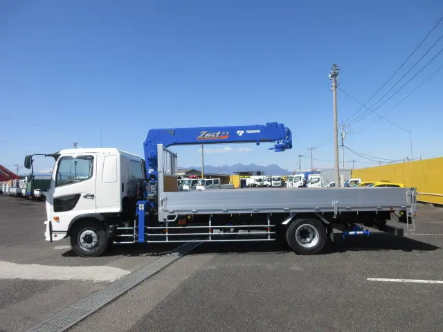 日野 レンジャー 2KG-FE2ACG(2WD)の写真5