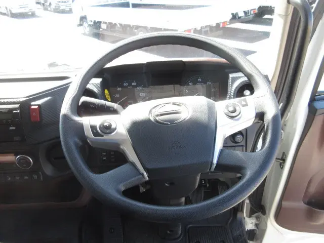 日野 レンジャー 2KG-FE2ACG(2WD)の写真15