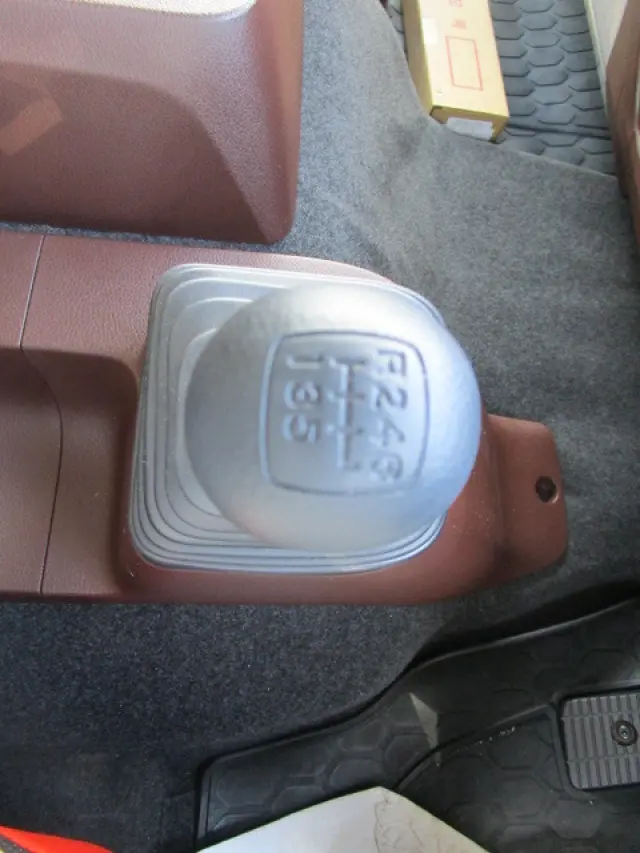 日野 レンジャー 2KG-FE2ACG(2WD)の写真18