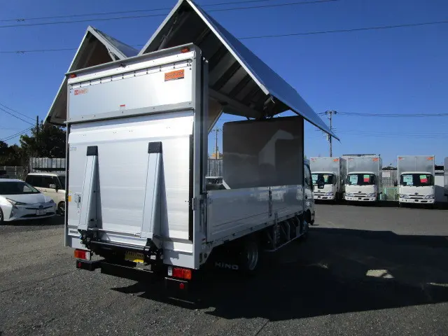 日野 デュトロ 2WG-XZU713N(2WD)の写真4