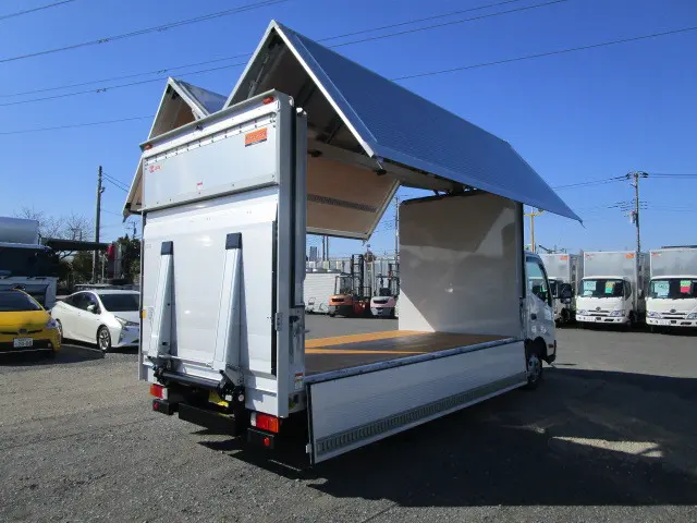 日野 デュトロ 2WG-XZU713N(2WD)の写真8
