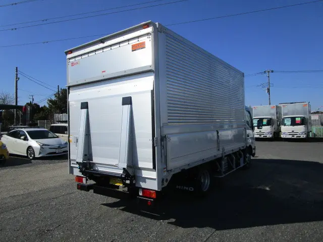 日野 デュトロ 2WG-XZU713N(2WD)の写真12