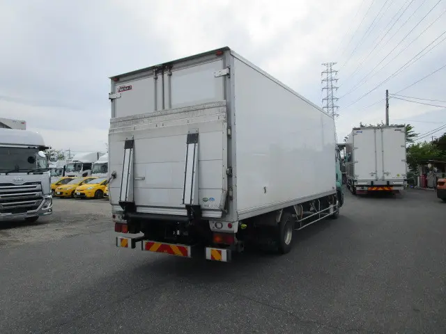 いすゞ フォワード TKG-FRR90S2(2WD)の写真4