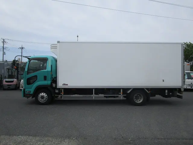 いすゞ フォワード TKG-FRR90S2(2WD)の写真5