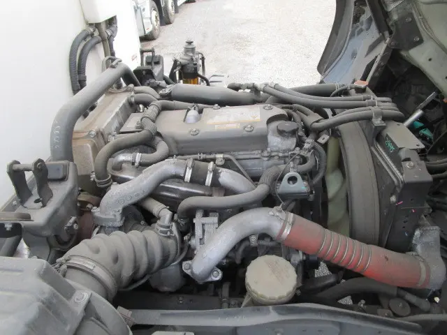 いすゞ フォワード TKG-FRR90S2(2WD)の写真23