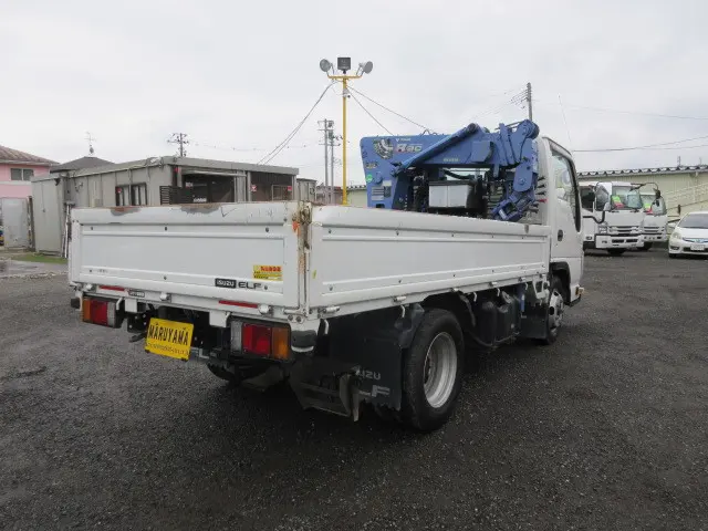 いすゞ エルフ TPG-NJR85A(2WD)の写真4