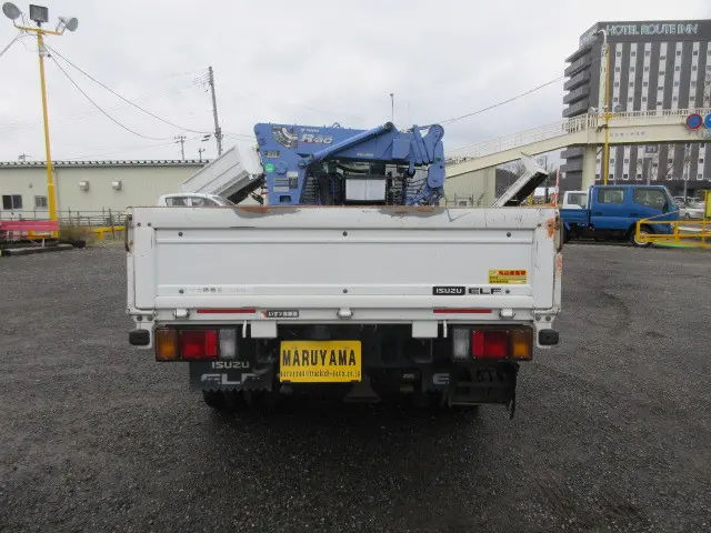 いすゞ エルフ TPG-NJR85A(2WD)の写真7