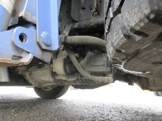 いすゞ エルフ TPG-NJR85A(2WD)の写真26