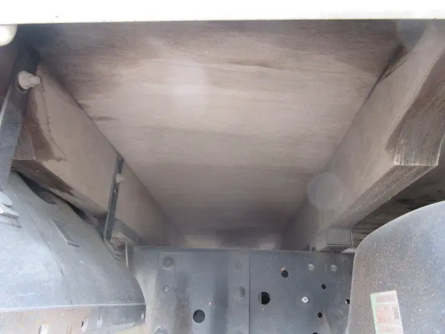 いすゞ エルフ TPG-NJR85A(2WD)の写真31