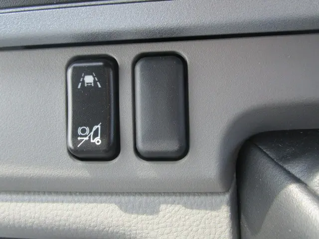 三菱 キャンター 2RG-FBA60(2WD)の写真14