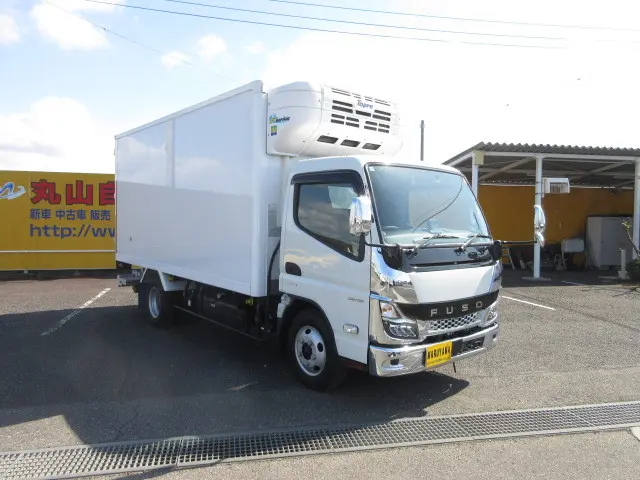 三菱 キャンター 2RG-FEAV0(2WD)の写真2