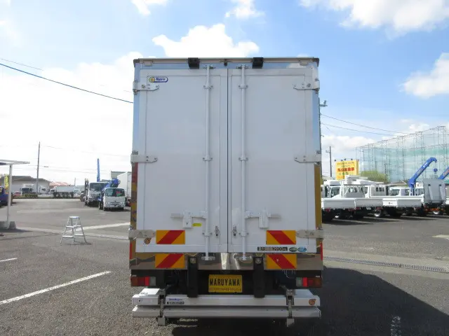 三菱 キャンター 2RG-FEAV0(2WD)の写真7