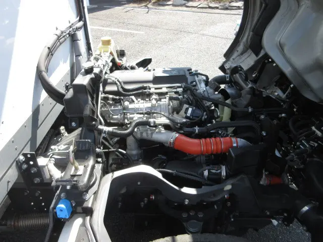 三菱 キャンター 2RG-FEAV0(2WD)の写真23