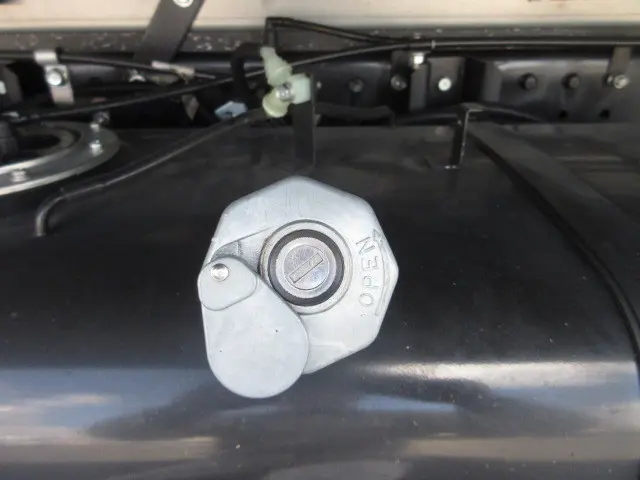 三菱 キャンター 2RG-FEAV0(2WD)の写真32