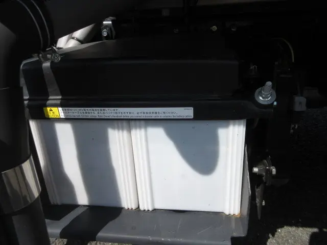 三菱 キャンター 2RG-FEAV0(2WD)の写真36