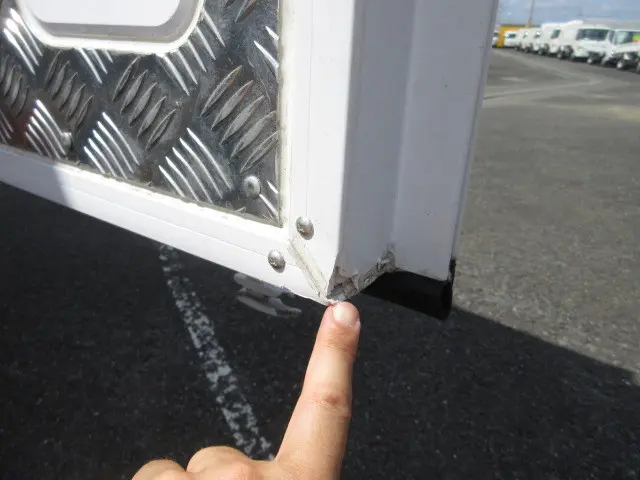 三菱 キャンター 2RG-FEAV0(2WD)の写真49