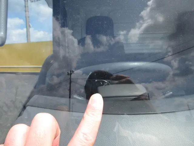 いすゞ エルフ 2RG-NLR88AN(2WD)の写真47