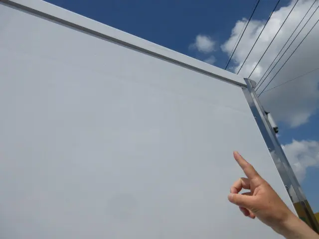 いすゞ エルフ 2RG-NLR88AN(2WD)の写真48