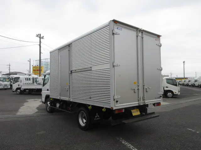 三菱 キャンター 2PG-FEB80(2WD)の写真3