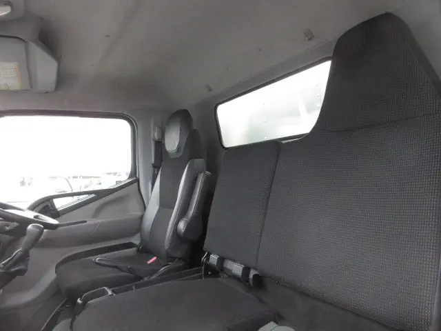 三菱 キャンター 2PG-FEB80(2WD)の写真25