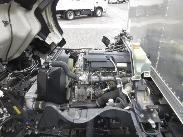 三菱 キャンター 2PG-FEB80(2WD)の写真28