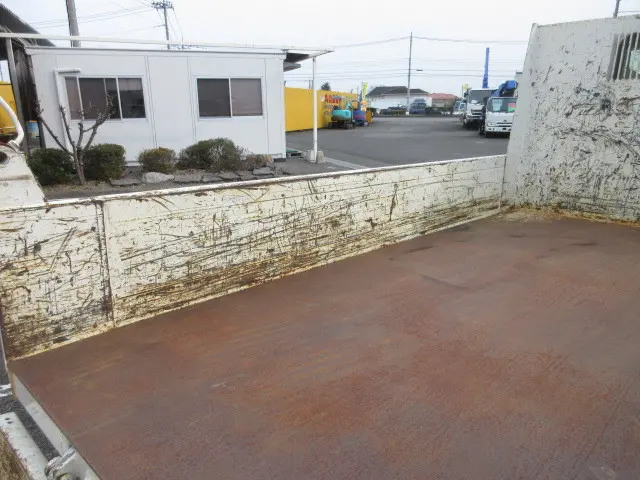 いすゞ エルフ 2RG-NKR88AT(2WD)の写真20