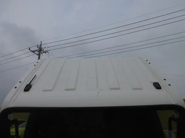 いすゞ エルフ 2RG-NKR88AT(2WD)の写真29