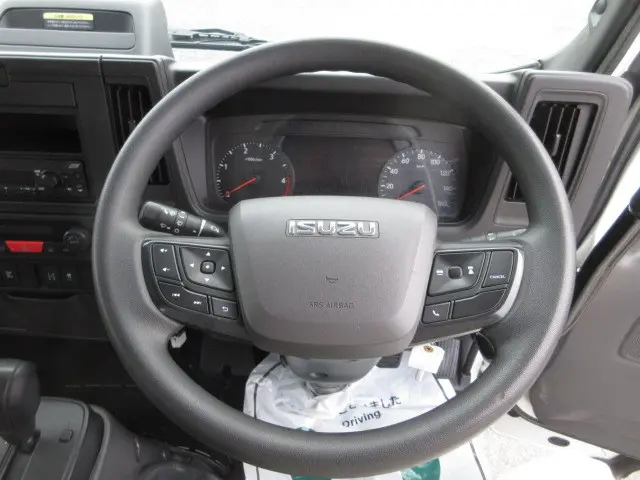 いすゞ エルフ 2RG-NKR88AT(2WD)の写真31