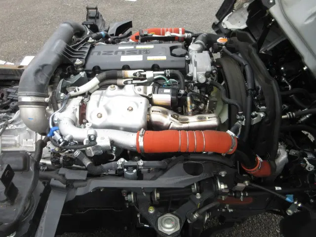 いすゞ エルフ 2RG-NKR88AT(2WD)の写真43