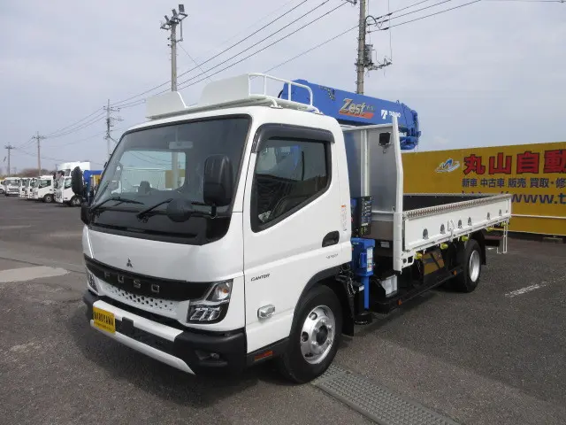 三菱 キャンター 2PG-FEB80(2WD)の写真1