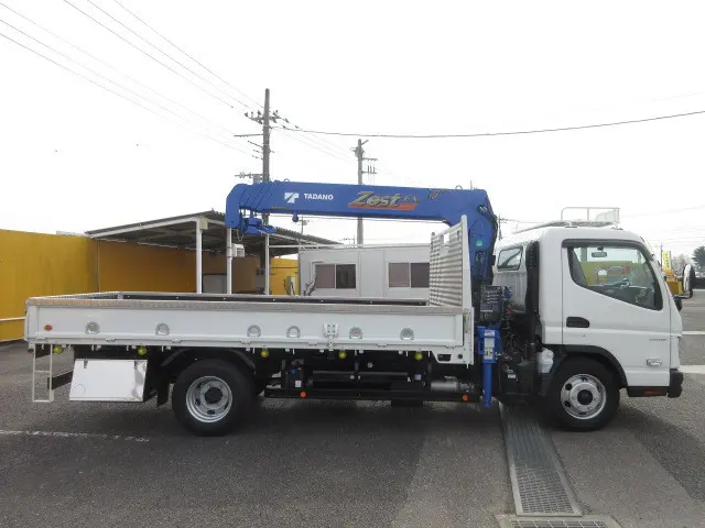 三菱 キャンター 2PG-FEB80(2WD)の写真6