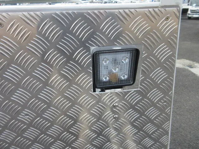 三菱 キャンター 2PG-FEB80(2WD)の写真40