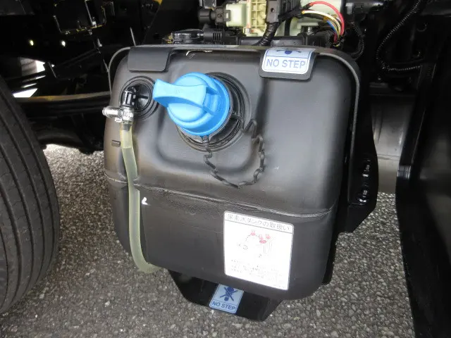 三菱 キャンター 2PG-FEB80(2WD)の写真43