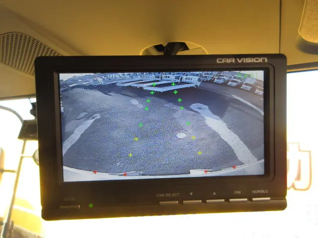 いすゞ フォワード 2RG-FRR90T2(2WD)の写真21