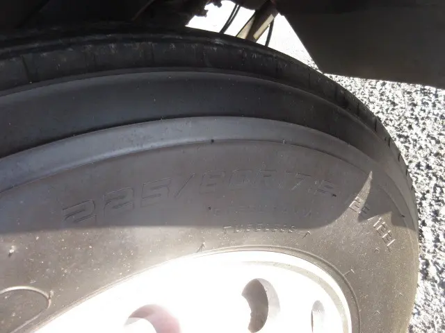 いすゞ フォワード 2RG-FRR90T2(2WD)の写真49