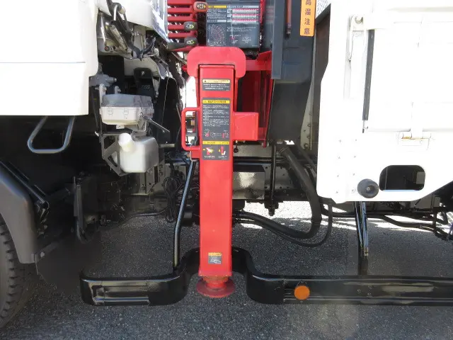 いすゞ フォワード 2RG-FRR90S2(2WD)の写真34