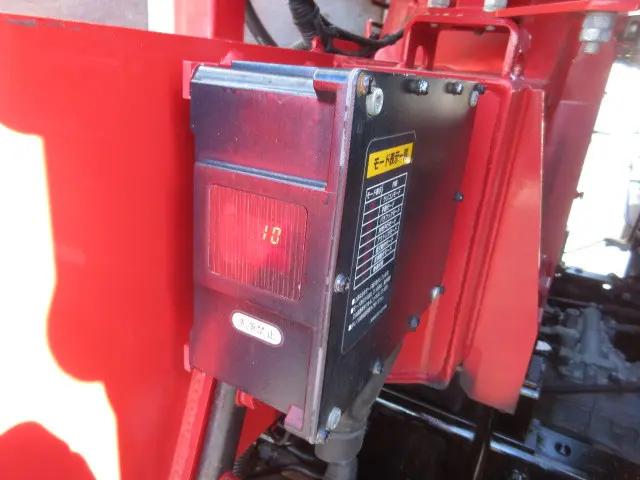 いすゞ フォワード 2RG-FRR90S2(2WD)の写真35