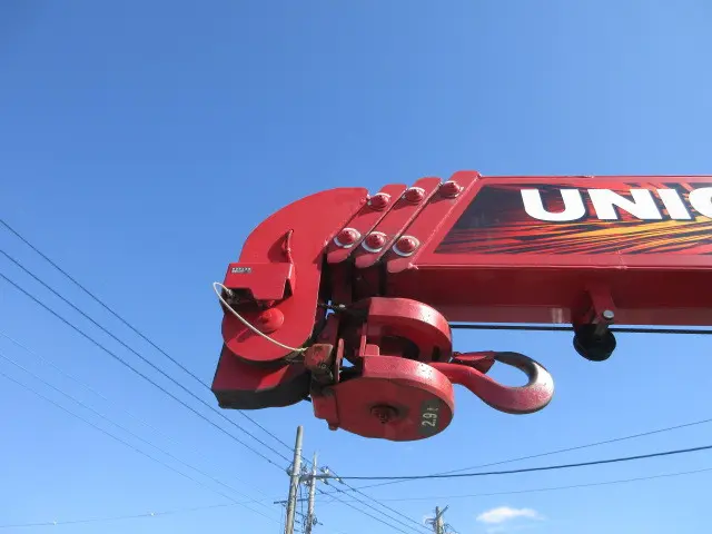 いすゞ フォワード 2RG-FRR90S2(2WD)の写真37