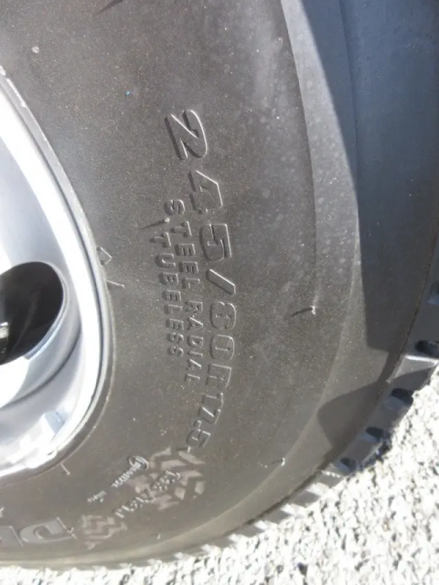 いすゞ フォワード 2RG-FRR90S2(2WD)の写真46