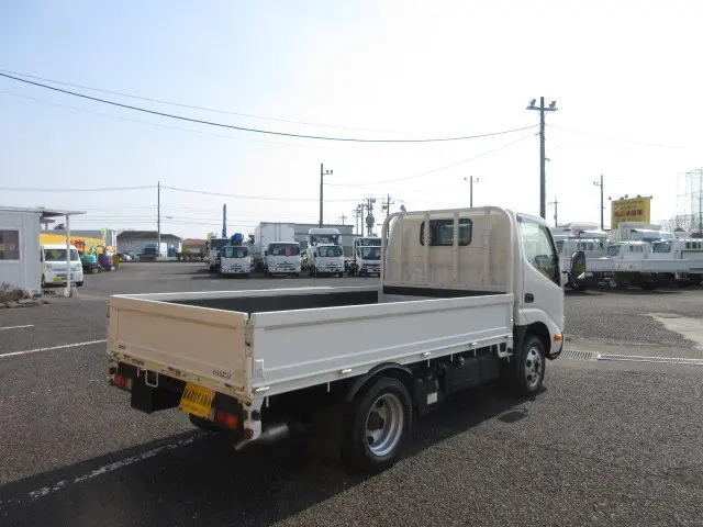 トヨタ ダイナ 2DG-GDY231(2WD)の写真4