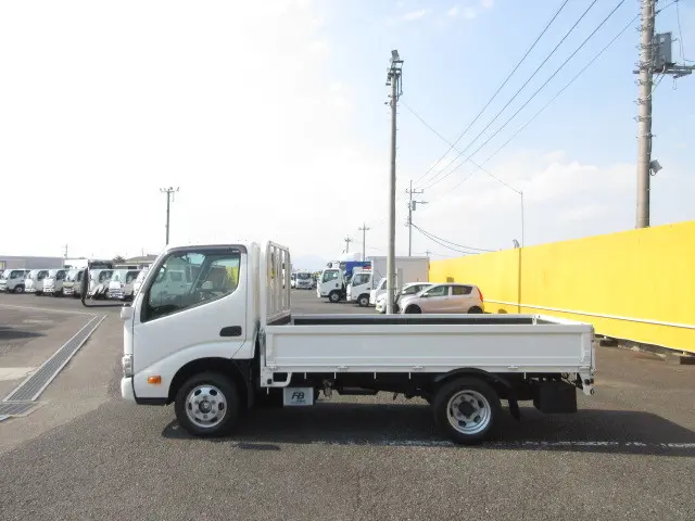 トヨタ ダイナ 2DG-GDY231(2WD)の写真5