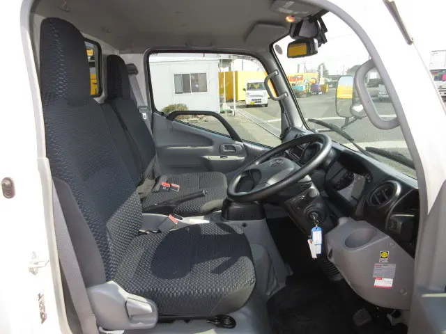 トヨタ ダイナ 2DG-GDY231(2WD)の写真13