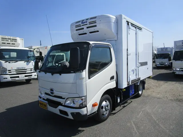 日野 デュトロ 2WG-XZU606N(2WD)の写真1