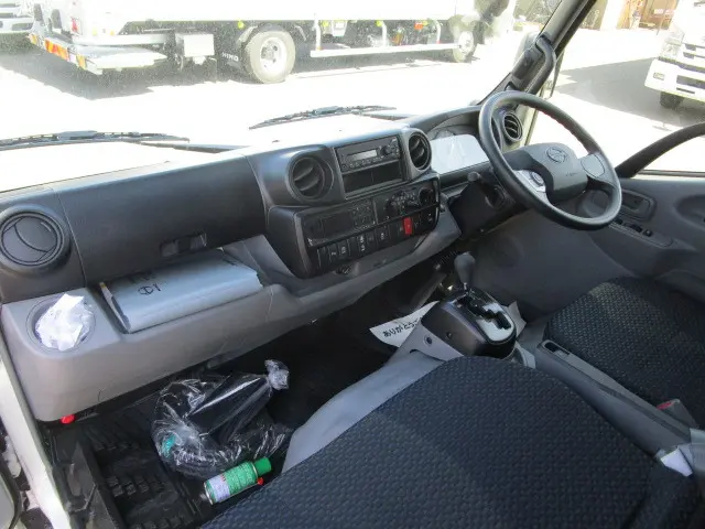 日野 デュトロ 2WG-XZU606N(2WD)の写真22