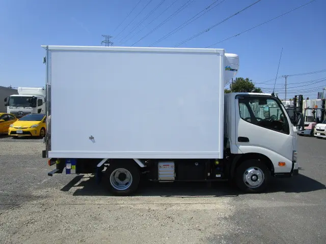 日野 デュトロ 2WG-XZU606N(2WD)の写真6