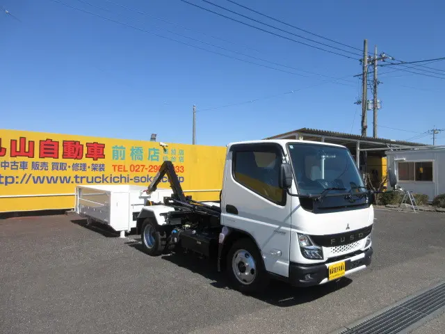 三菱 キャンター 2RG-FEAV0(2WD)の写真17