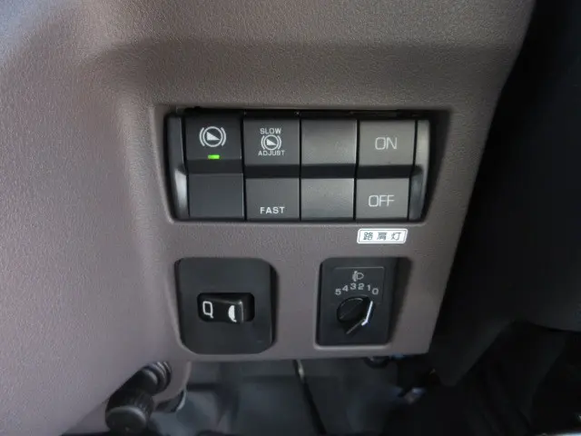 三菱 キャンター 2RG-FEAV0(2WD)の写真25