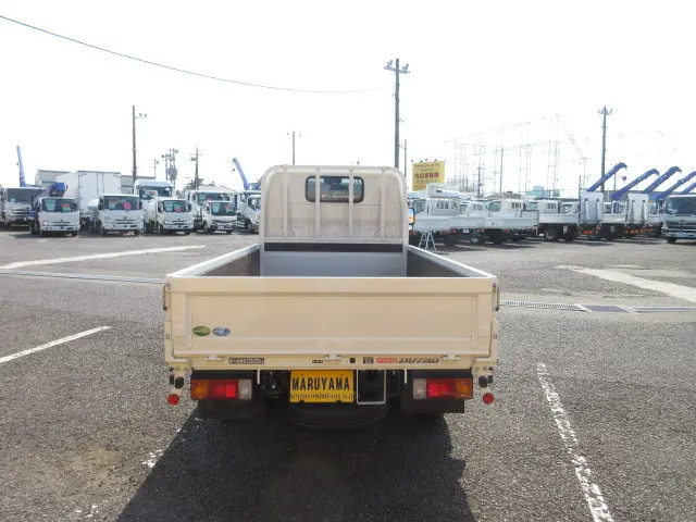 日野 デュトロ 2RG-XZC605M(2WD)の写真7