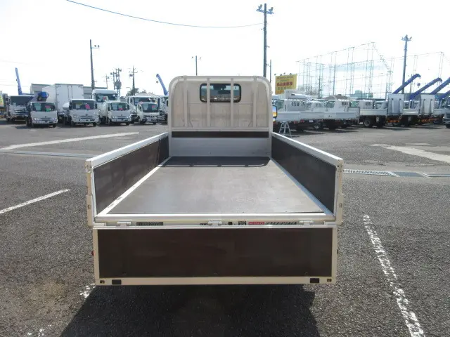 日野 デュトロ 2RG-XZC605M(2WD)の写真8