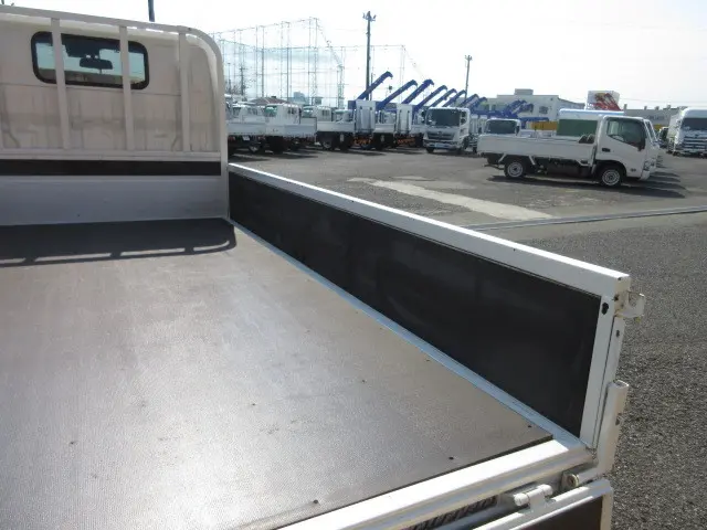 日野 デュトロ 2RG-XZC605M(2WD)の写真11